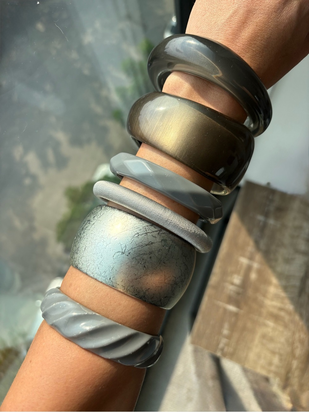 Vintage Set of 6 Gray Mixed Bangle Bracelets